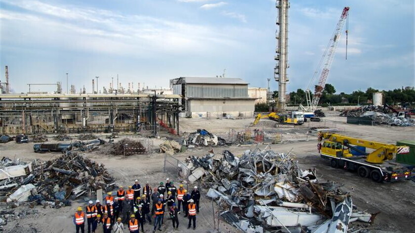 Demolizione dell’ex impianto Ossido di Propilene